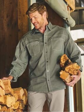 Red Head Brand Co. green long sleeve collared shirt